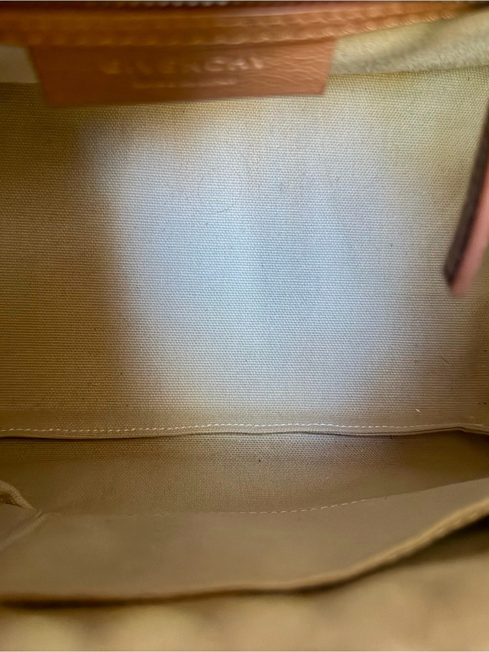 Givenchy Antigona Small in highly sought after Tan Color - Picture 9 of 11